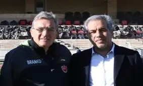 عرب: برانکو با باشگاه پرسپولیس قرارداد دارد و می‌ماند