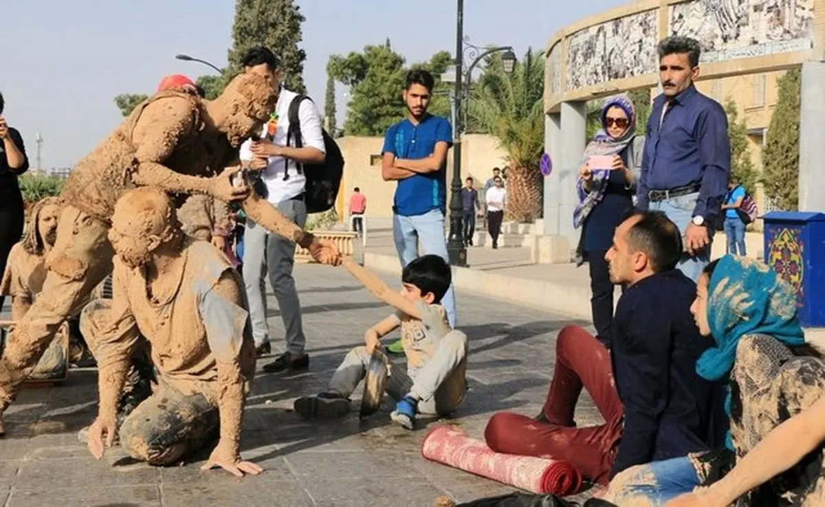 مسیر سیل شیراز، قدمگاه هنرمندان در بداهه گِل‌رو