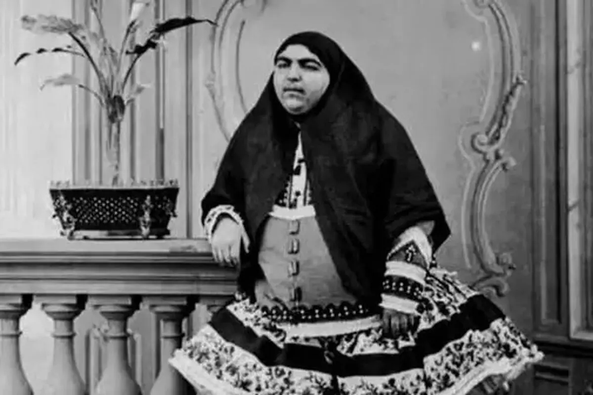 سفر در زمان؛ تاج السلطنه، دختر ناصرالدین شاه در 10 سالگی و در روز نامزدی اش؛ سال 1273