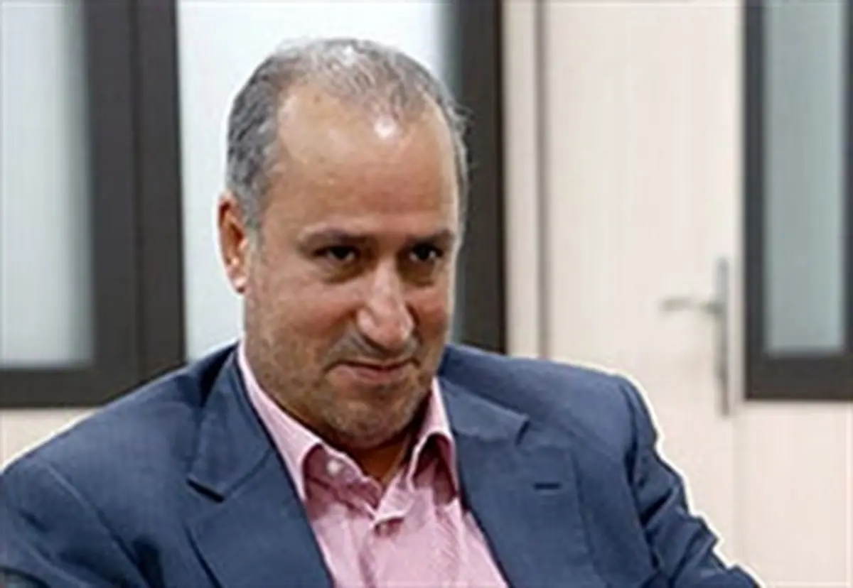 سرمربی تیم ملی مشغول تماشای لیگ است!