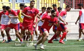 پرسپولیس با ۲۱ بازیکن به اردو می‌رود