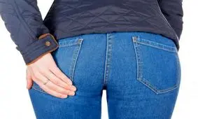 جوش های باسن را چگونه درمان کنیم و از بین ببریم؟