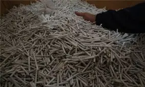 ۳۶ هزار نخ سیگار قاچاق از یک دستگاه اتوبوس در شهرستان طبس کشف شد