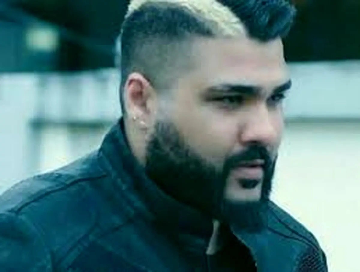 لطفی که مسئولین به ساسی‌مانکن کردند+عکس