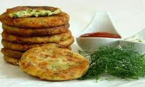 پنکیک سیب زمینی و پنیر چدار