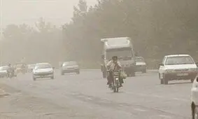 تندبادی با سرعت ۴۰ کیلومتر بر ساعت آبادان را درنوردید