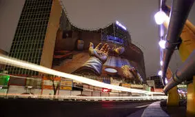 دیوارنگاره جدید میدان ولی عصر(عج) با حال و هوای ماه رمضان+عکس