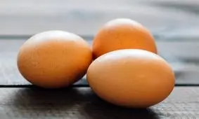 ۵ تن تخم مرغ فاقد هویت و غیربهداشتی در مشهد کشف شد