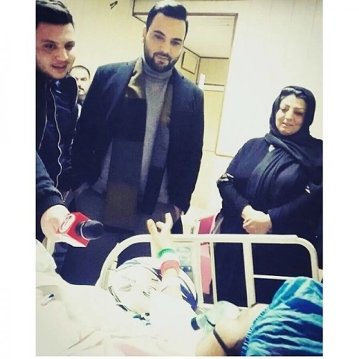 فیلم / احسان علیخانی آرزوی مشهورترین دختر این روزها را برآورده کرد !