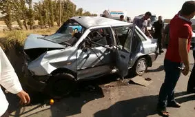 8 مصدوم در برخورد پراید با گاردریل در محور ساوه-همدان