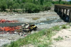 سقوط مرگبار کامیون از پل در رابر