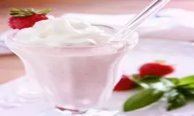 آموزش روش تهیه میلک شیک گیلاس