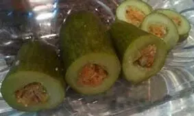 آموزش طرز تهیه خیار شکم پر