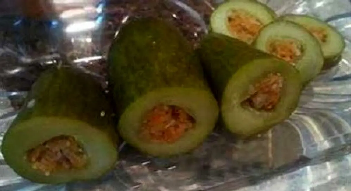 آموزش طرز تهیه خیار شکم پر