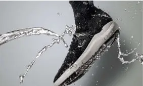 کفش ضد آب سبک تولید شد