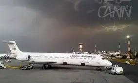 وزش باد شدید همراه با رعد و برق در فرودگاه مهرآباد+فیلم