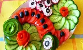 مصرف همزمان خیار و گوجه فرنگی ممنوع!