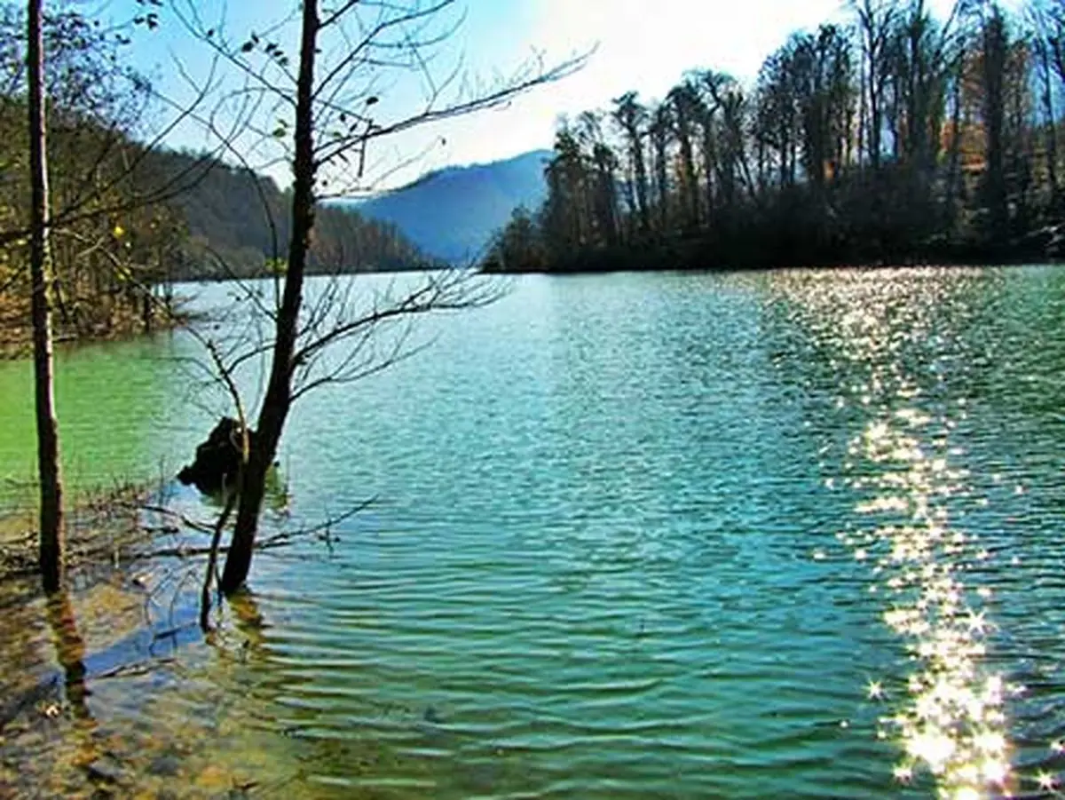 سد میجران در رامسر که بسیار زیبا و دیدنی است