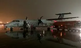 برخورد کامیون سوخت با هواپیما در کانادا