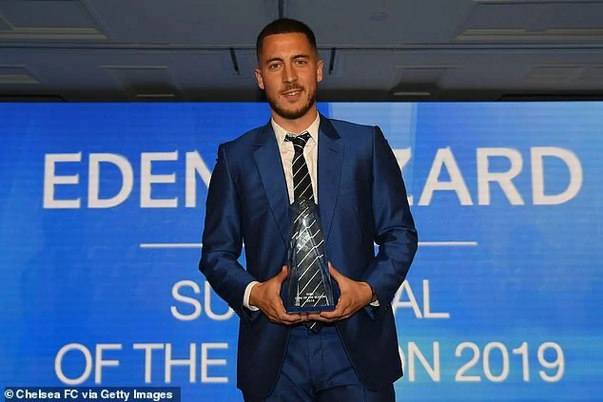 واکنش ادن هازارد به تمدید قرارداد با چلسی: خودکار کجاست؟