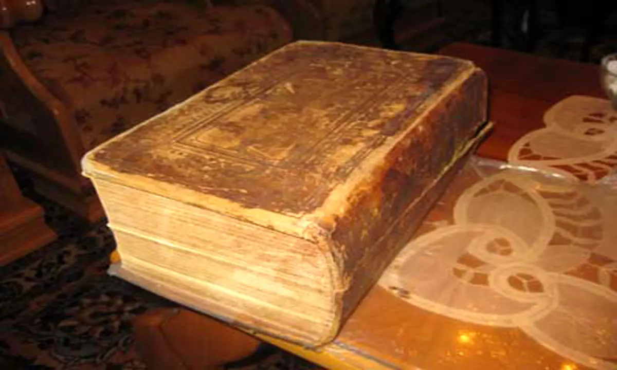 هرآنچه باید درباره «اسفار خمسه» کتاب مقدس یهودیان بدانید