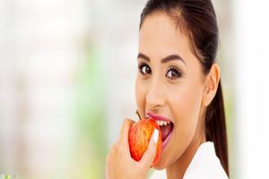 خوردن سیب به صورت ناشتا مفید است و باعث لاغری می شود؟