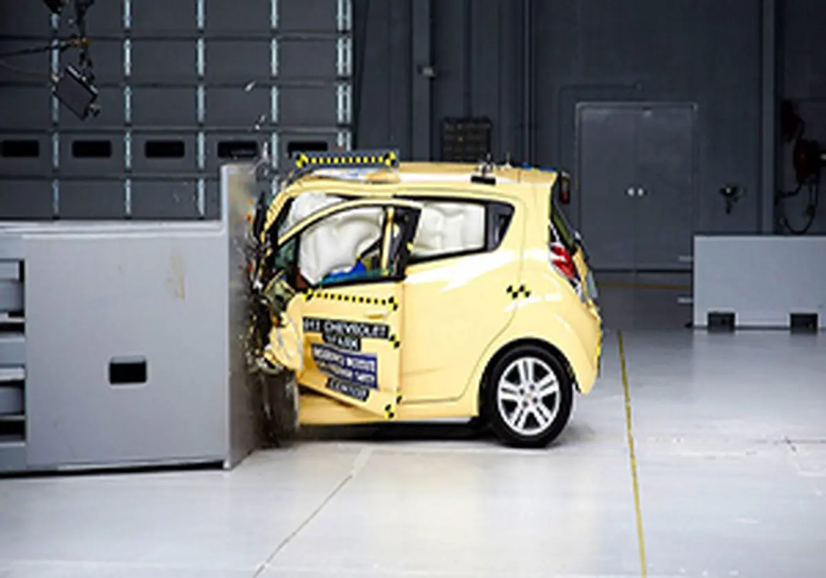 تلفیق کمربند و کیسه هوا در نسل جدید کمربندهای ایمنی + فیلم