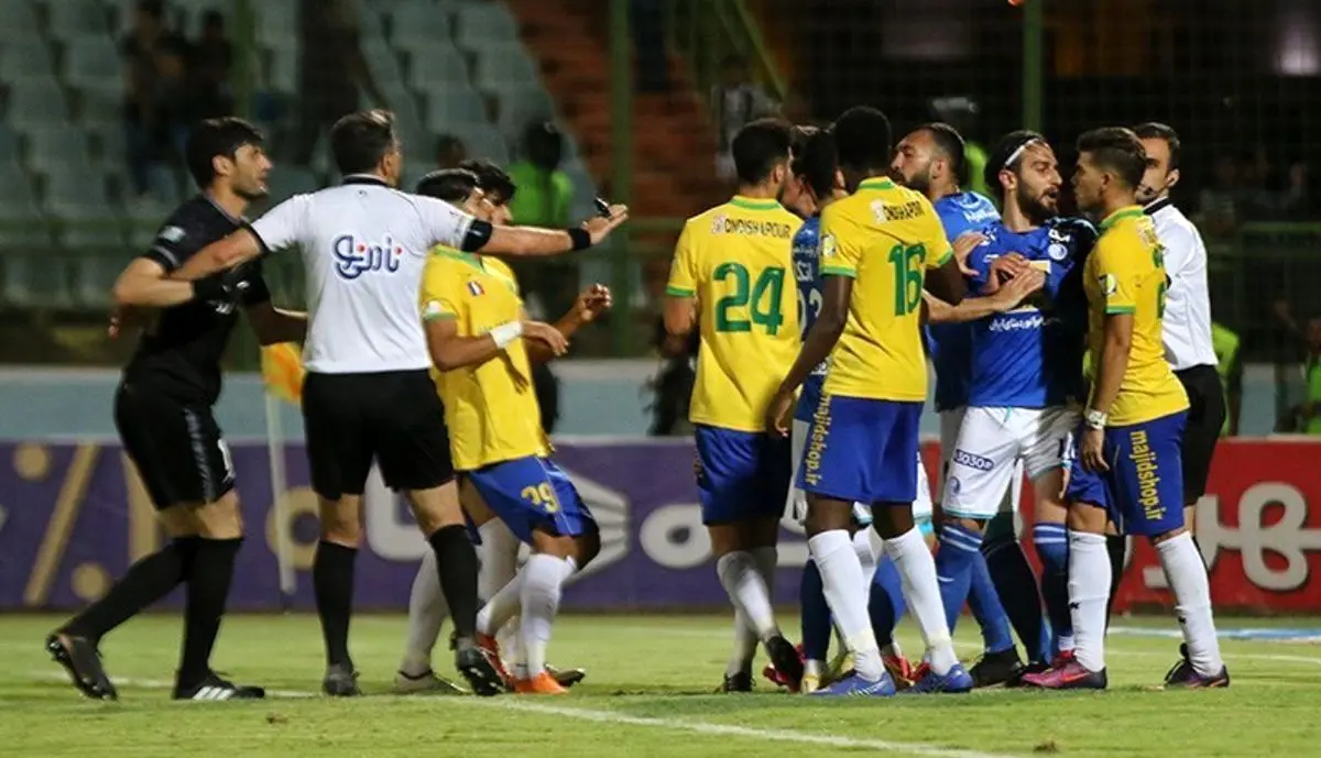 اظهارنظر داور بحرینی درباره صحنه مشکوک دیدار صنعت نفت-استقلال