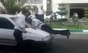 پشت پرده اقدام خطرناک مامور پلیس راهور در برخورد با مسافرکش