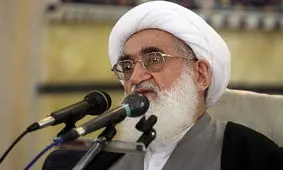 برخی می‌گویند چرا درباره رباخواریِ بانک‌ها حرف‌ می‌زنید؟