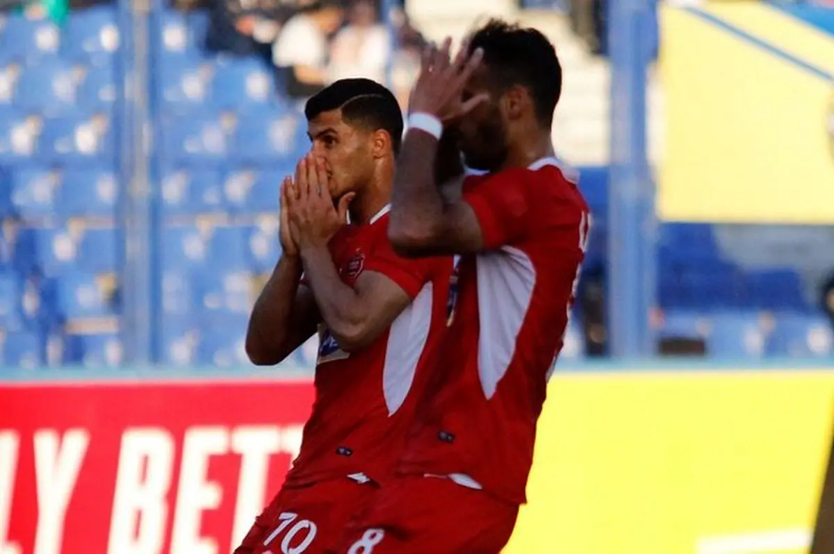 برتری یک نیمه ماشین‌سازی برابر پرسپولیس/ سرخ‌ها قهرمانی را تعارف می‌کنند؟