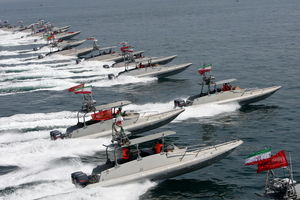 سی‌ان‌ان: ایران موشک‌های بالستیک و کروز خود را سوار بر قایق‌های تندرو سپاه کرده است