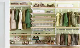 چیدمان کمد لباس مطابق مد