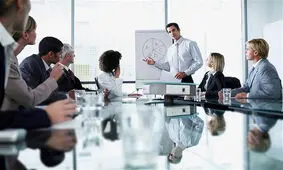 چکار کنیم تا در محیط کارمان موفق باشیم؟