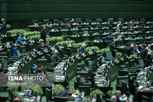 فرزندان حاصل از ازدواج زنان ایرانی با مردان خارجی تابعیت ایرانی می‌گیرند