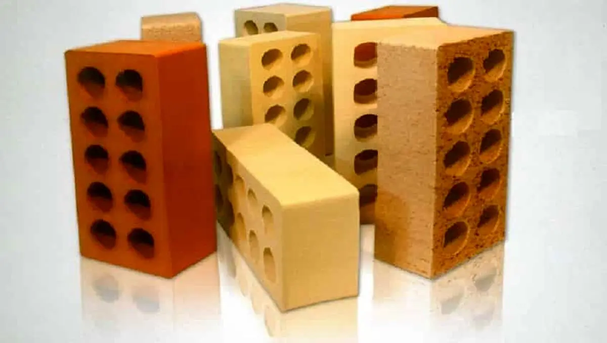 کارخانه‌ای که با استفاده از ربات‌های قدرتمند، ۱۷ نوع آجر و سفال تولید می‌کند + فیلم