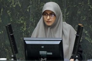 صیغه نامه و گواهی تولد برای تابعیت به فرزندان زنان ایرانی کفایت می‌کند