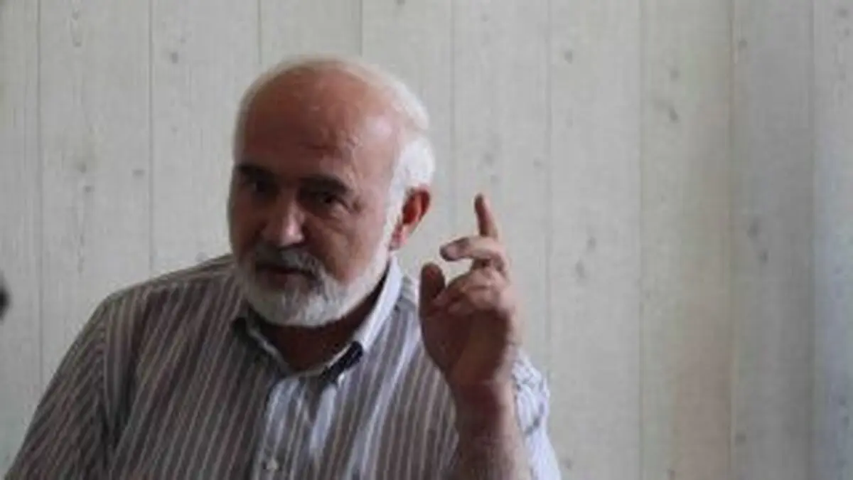 احمد توکلی: با لغو ماده ۶۹ قانون دفاتر اسناد رسمی از انتقال و وراثت امتیاز سردفتری جلوگیری کنید