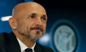 تمجید اسپالتی از سردار آزمون: او پرش‌ها و حرکت‌های سریعی دارد