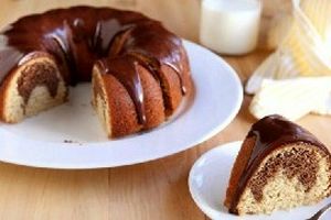 طرز تهیه کیک بادام زمینی دو رنگ