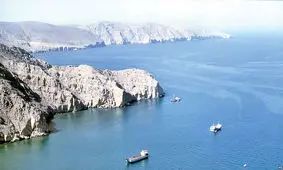 قیمت نفت ۵/ ۲ درصد صعود کرد/ سه سکانس از انفجار فجیره