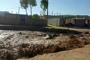 سد خاکی یک روستا در آذربایجان شرقی شکست/ «امند» بی آب شد