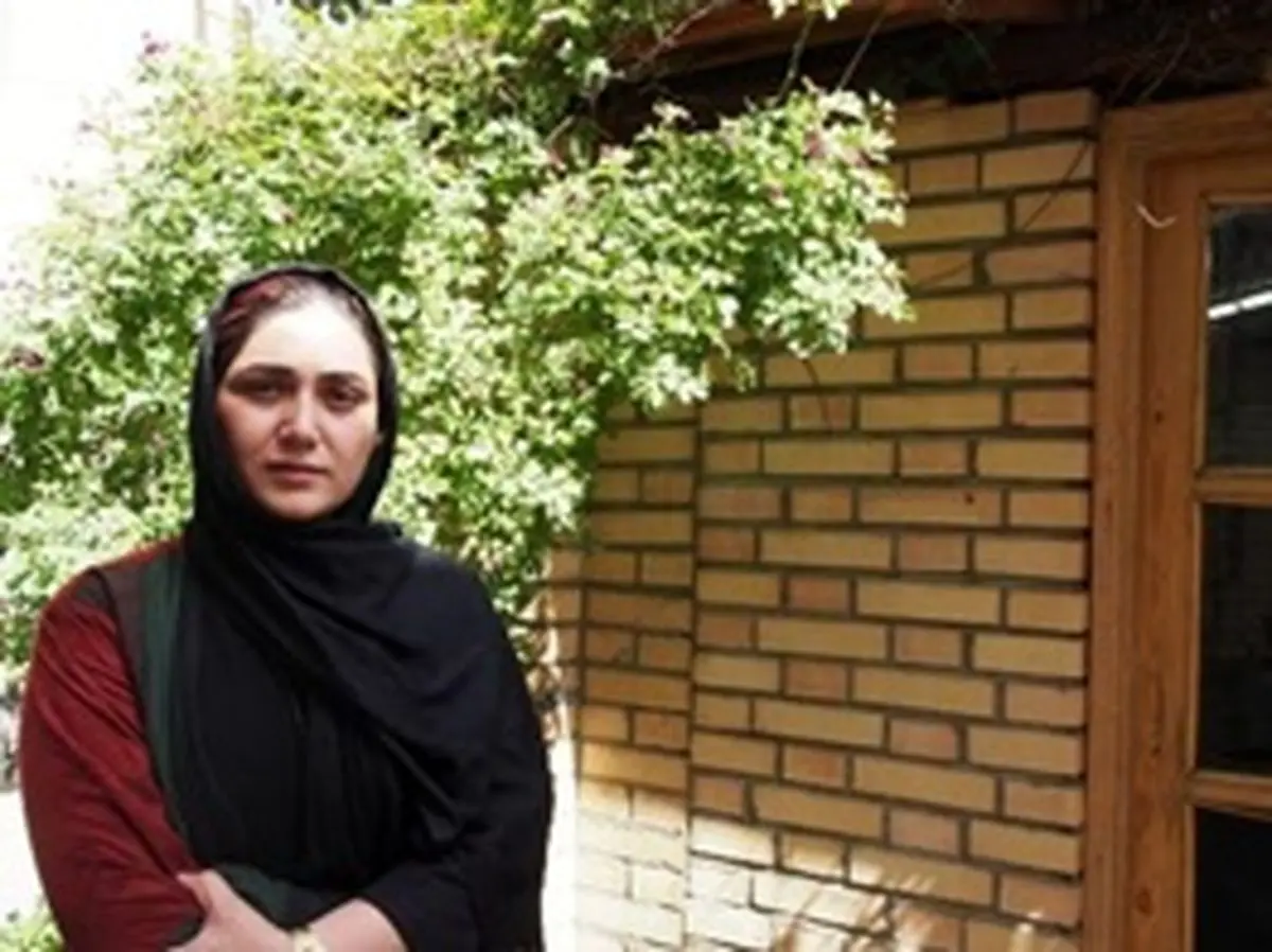 باران کوثری با نیکی کریمی همبازی شد