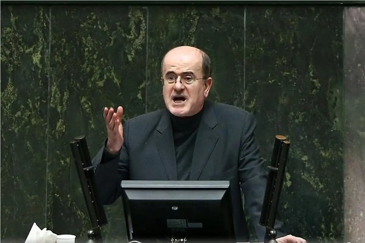 افزایش قیمت خودرو توجیهی ندارد/خودروسازان کیفیت‌شان را بهبود دهند