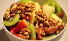 میان وعده‌های مناسب برای کنترل وزن