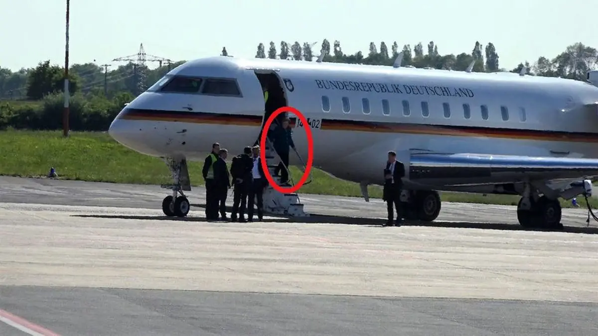هواپیمای صدراعظم آلمان تصادف کرد +تصاویر