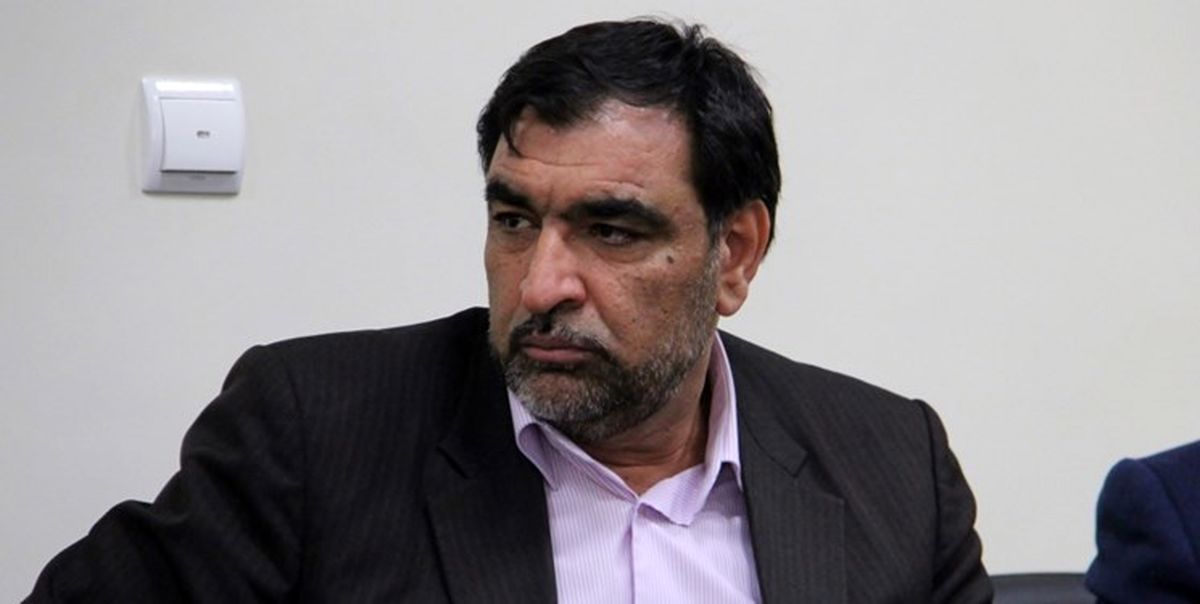 عادل آذر: انحرافاتی در نحوه افزایش حقوقها وجود دارد/ جمعبندی ابهامات تا هفته دیگر
