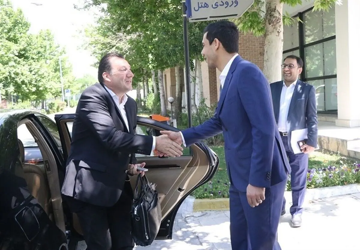 بازدید مارک ویلموتس از امکانات مرکز ملی فوتبال