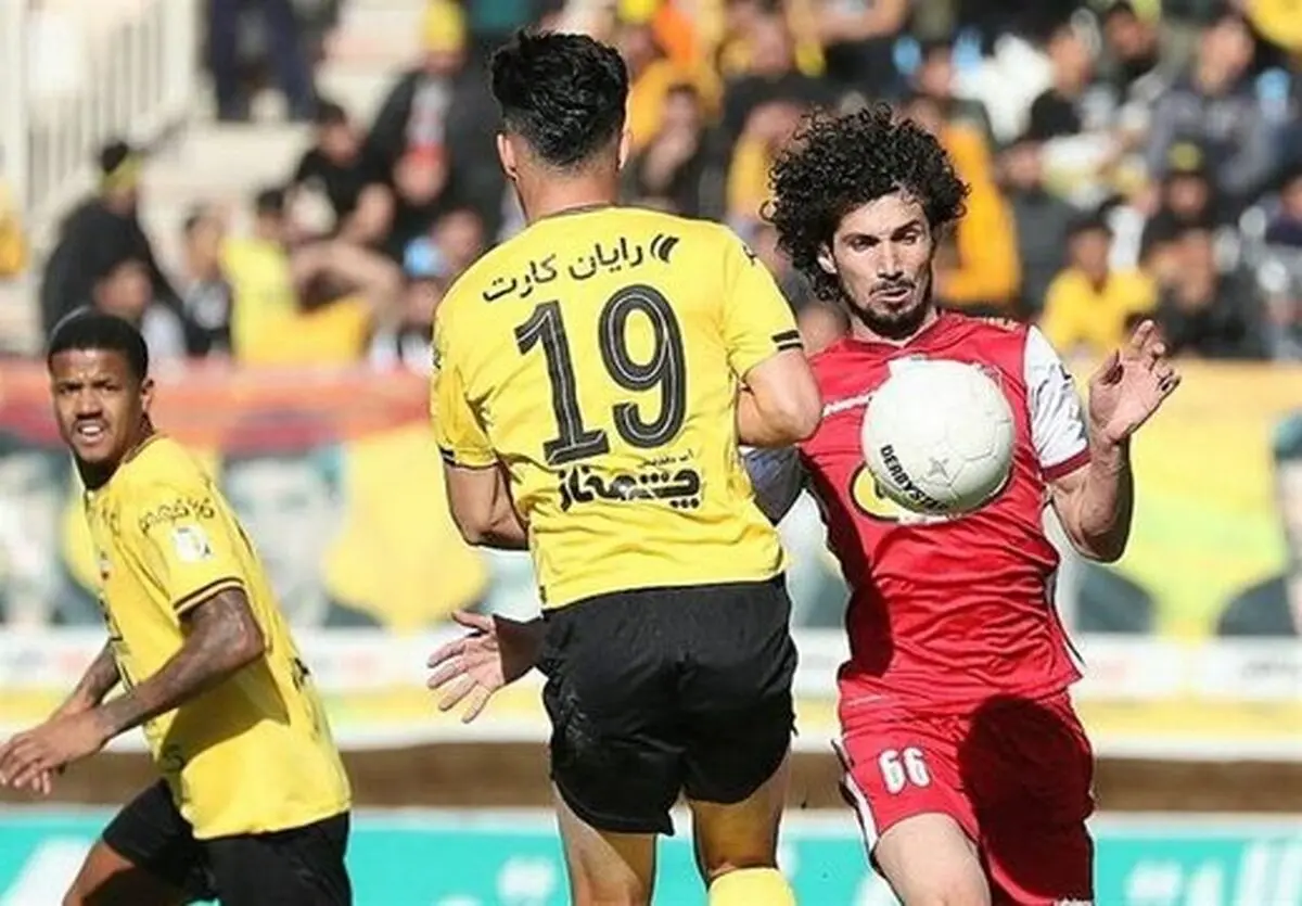 برد چهارتایی پرسپولیس با کمک مدافع استقلالی!