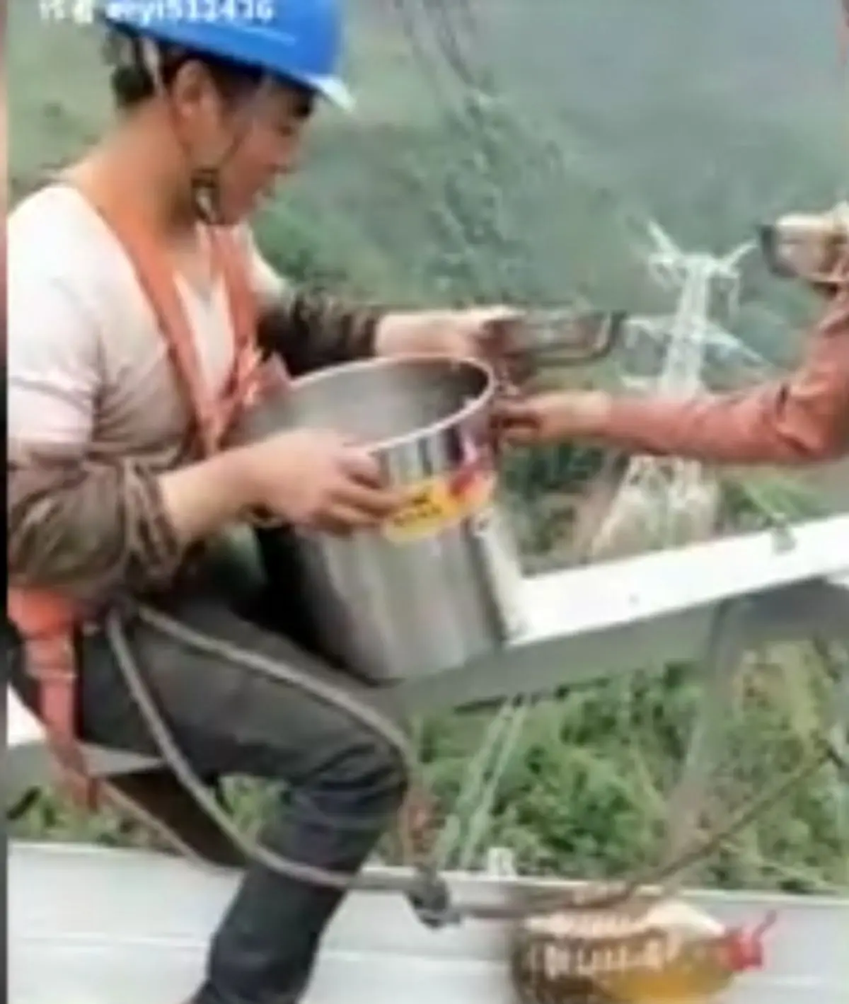 ویدئوی کارگران چینی با 5 میلیون بازدید